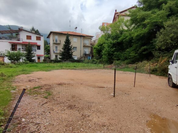 Οικόπεδο, Φλώρινα