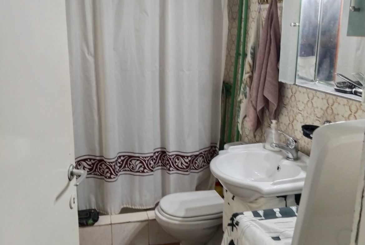 Μονοκατοικία, διασταύρωση Μελίτης
