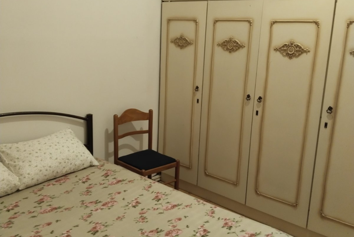 Μονοκατοικία, διασταύρωση Μελίτης