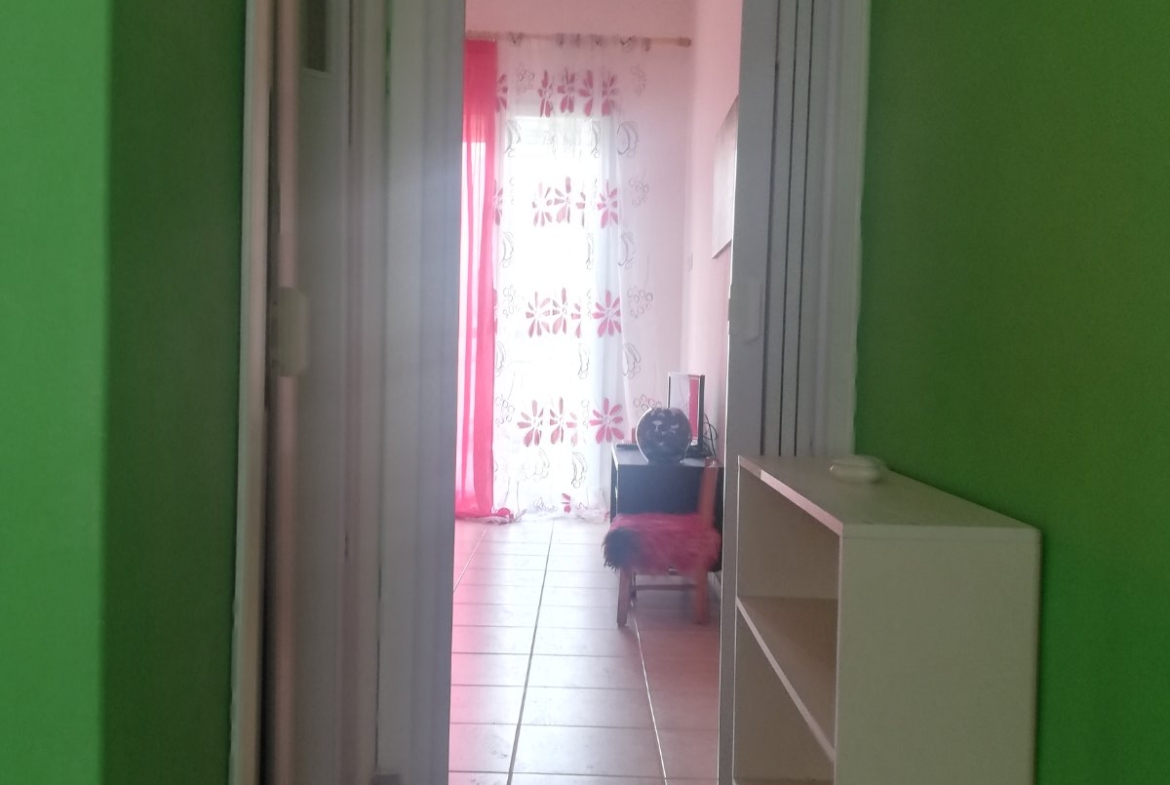 Ενοικιάζεται, γκαρσονιέρα