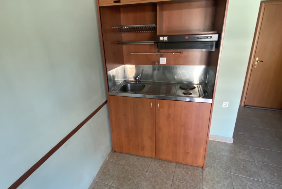 Ενοικιάζονται,στούντιο